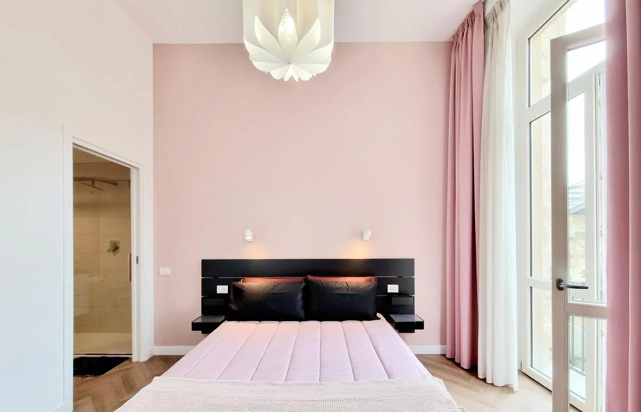 Glamour Suite Cagliari Bed & Breakfast