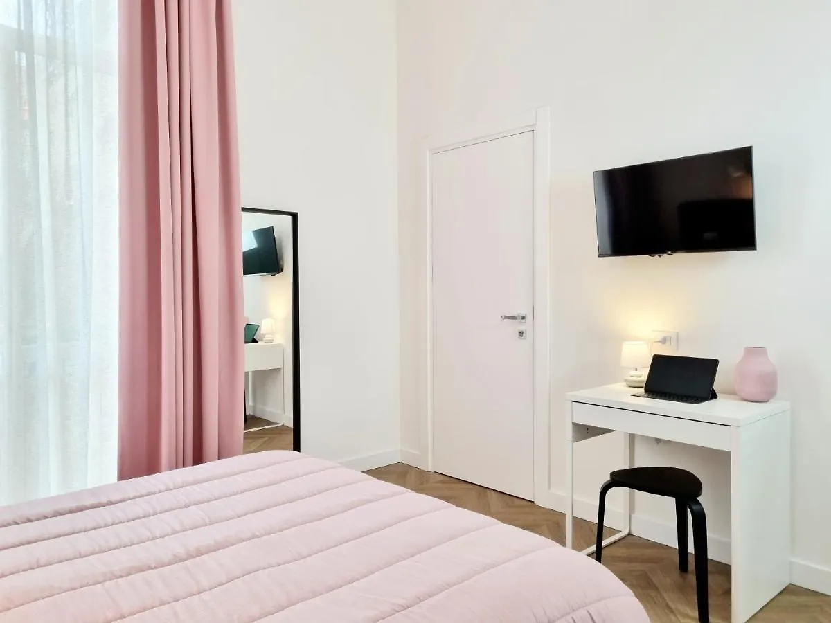 Glamour Suite Cagliari Bed & Breakfast