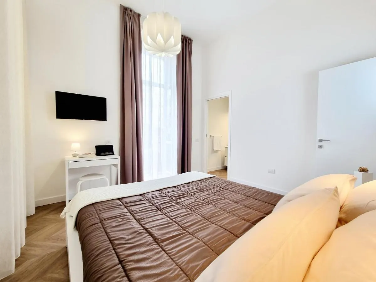 Bed & Breakfast Glamour Suite Cagliari Italy