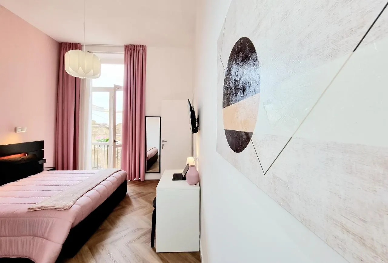 Glamour Suite Cagliari Italy